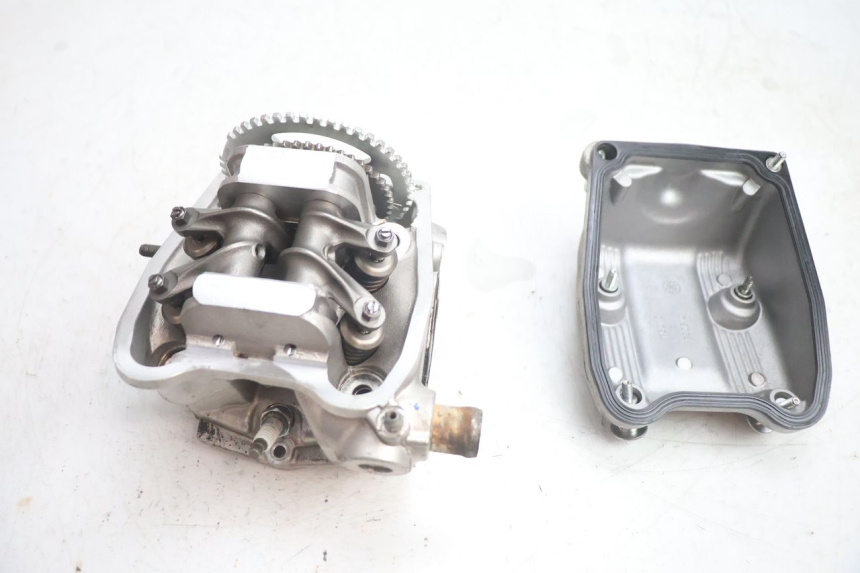 photo de CULASSE ARRIERE GILERA GP 800 (2007 - 2013) - Zoom état d’usage
