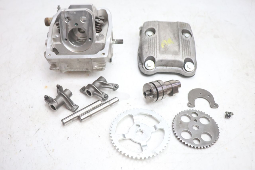photo de CULASSE ARRIERE GILERA GP 800 (2007 - 2013) - Vue d’ensemble