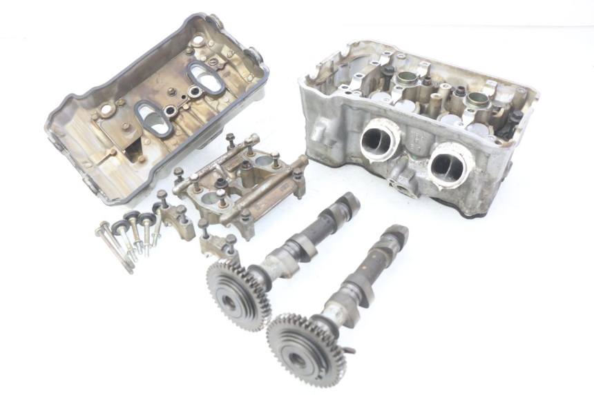 photo de CULASSE ARRIERE HONDA VFR FI RC46 800 (1998 - 2001)
