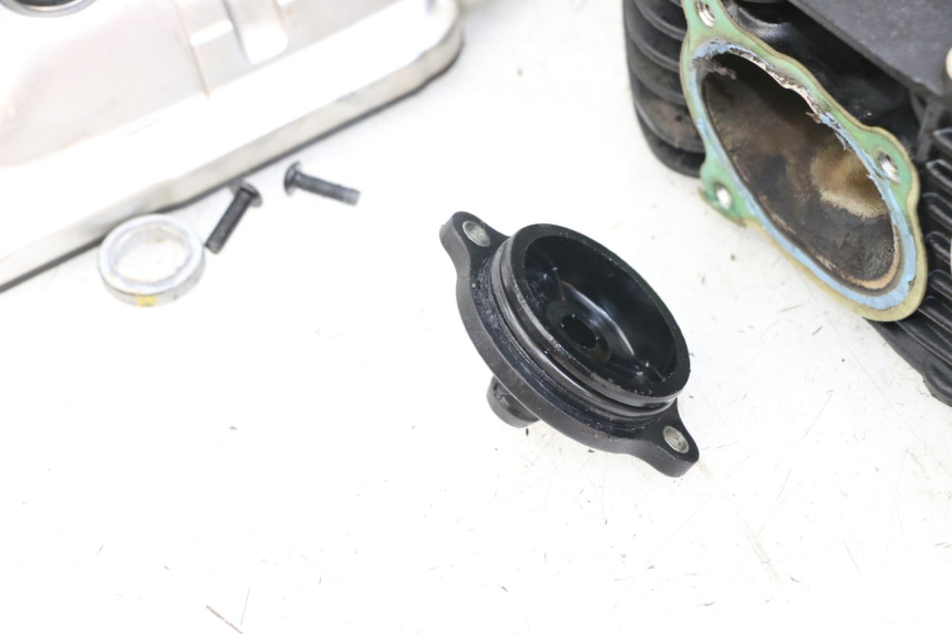 photo de CULASSE ARRIERE MOTO GUZZI NORGE 8V GT 1200 (2011 - 2016) - Zoom état d’usage