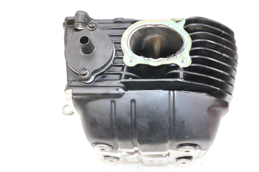 photo de CULASSE ARRIERE MOTO GUZZI NORGE 8V GT 1200 (2011 - 2016) - Points de fixation