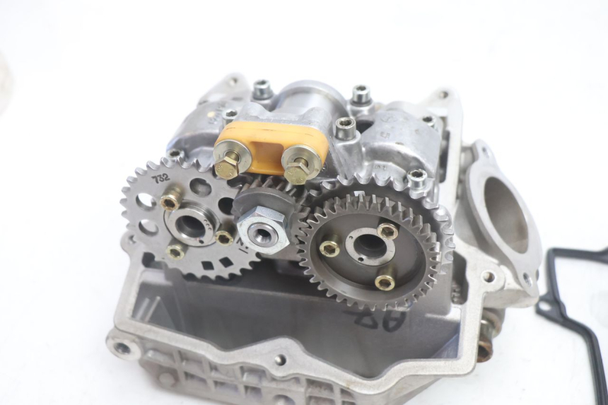 photo de CULASSE ARRIERE CAN-AM SPYDER RS 1000 (2008 - 2012) - Détail de la pièce