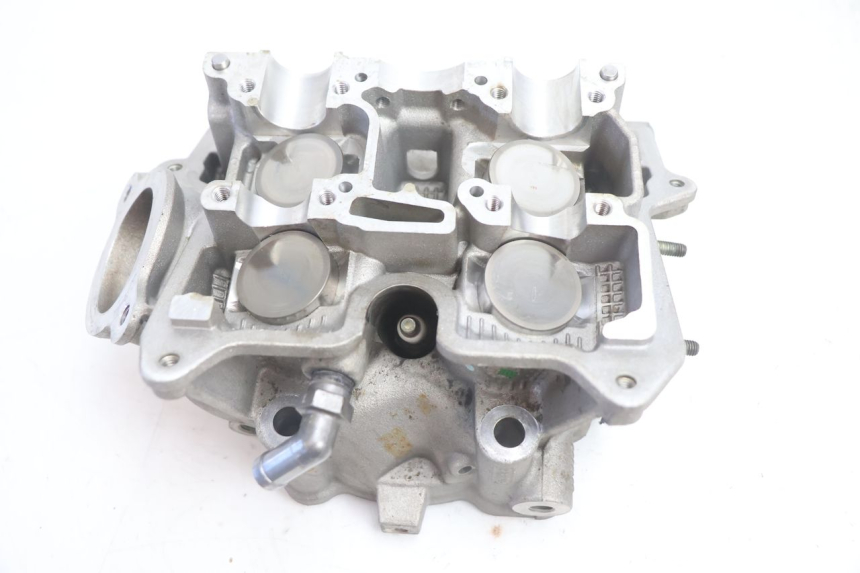 photo de CULASSE ARRIERE CAN-AM SPYDER RS 1000 (2008 - 2012) - Détail de la pièce