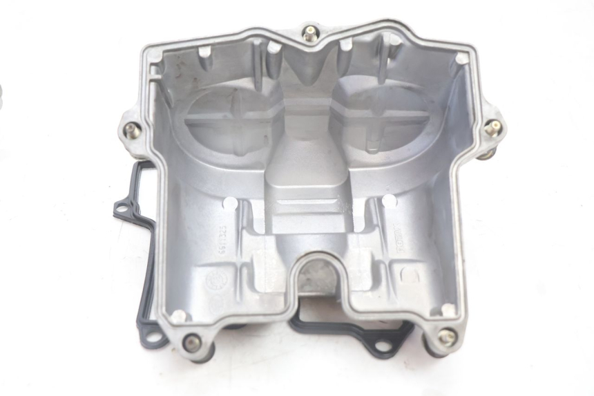photo de CULASSE ARRIERE CAN-AM SPYDER RS 1000 (2008 - 2012) - Vue d’ensemble