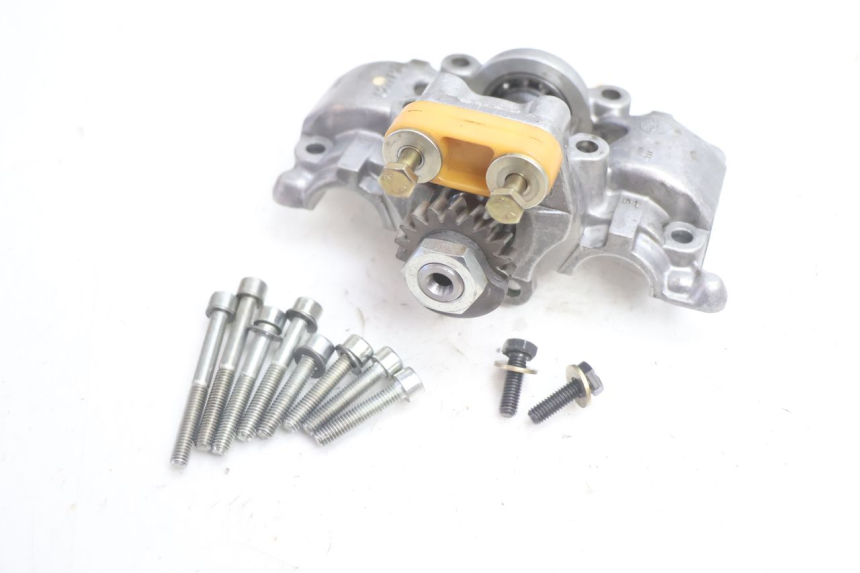 photo de CULASSE ARRIERE CAN-AM SPYDER RS 1000 (2008 - 2012) - Points de fixation