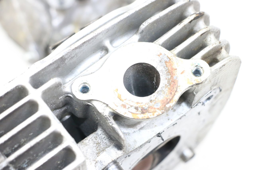 photo de CULASSE ARRIERE SUZUKI VL INTRUDER 125 (2004 - 2007)