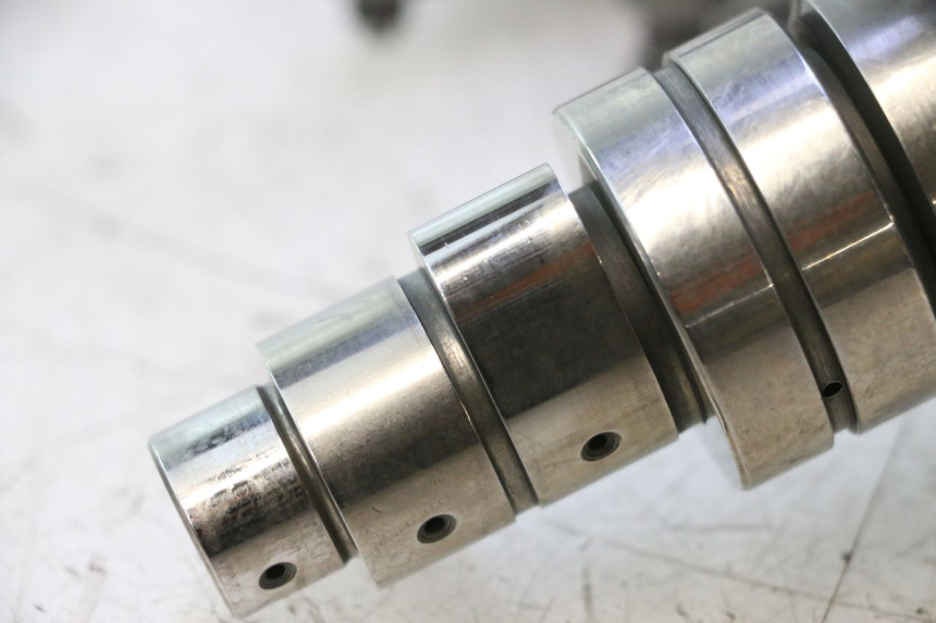 photo de CULASSE AVANT GILERA GP 800 (2007 - 2013) - Vue produit