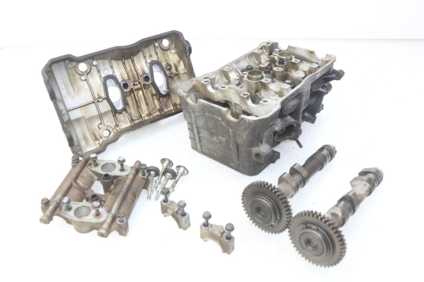 photo de CULASSE AVANT HONDA VFR FI RC46 800 (1998 - 2001)