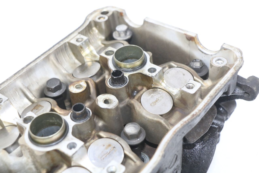 photo de CULASSE AVANT HONDA VFR FI RC46 800 (1998 - 2001)