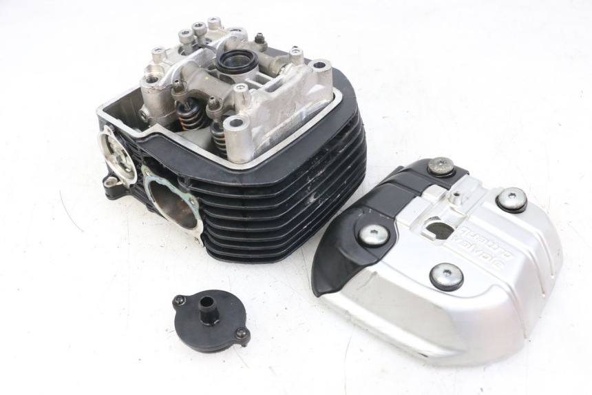 photo de CULASSE AVANT MOTO GUZZI NORGE 8V GT 1200 (2011 - 2016) - Inspection visuelle