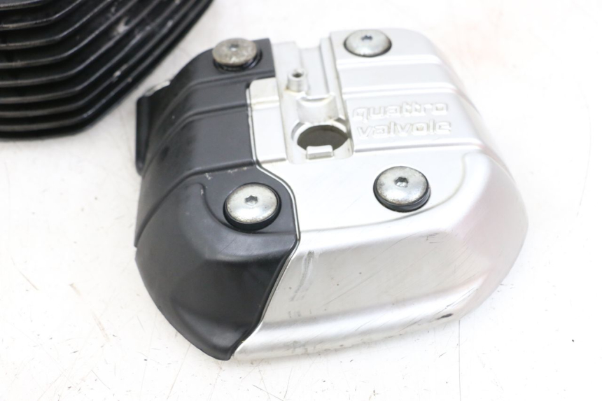 photo de CULASSE AVANT MOTO GUZZI NORGE 8V GT 1200 (2011 - 2016) - Aperçu profil