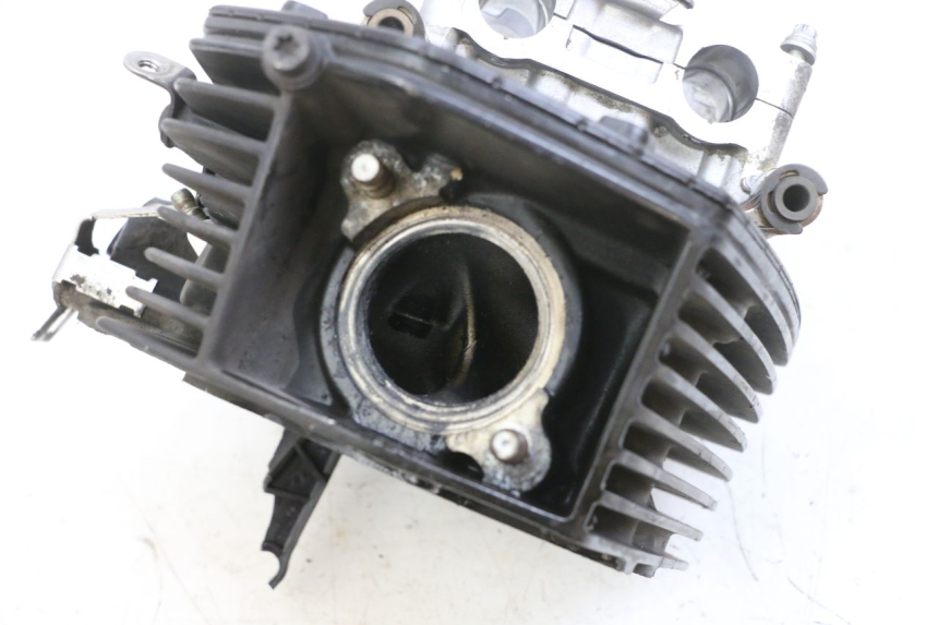 photo de CULASSE AVANT BMW R RT ABS 1200 (2010 - 2014) - Détails caractéristiques