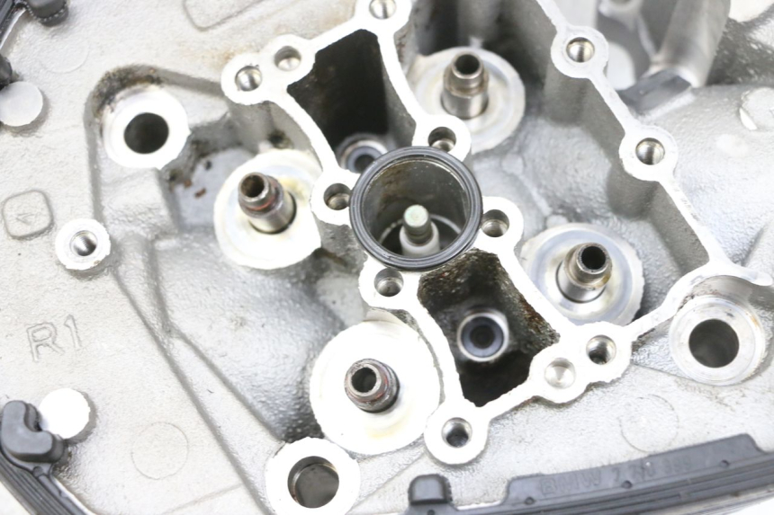 photo de CULASSE AVANT BMW R RT ABS 1200 (2010 - 2014) - Pièce contrôlée