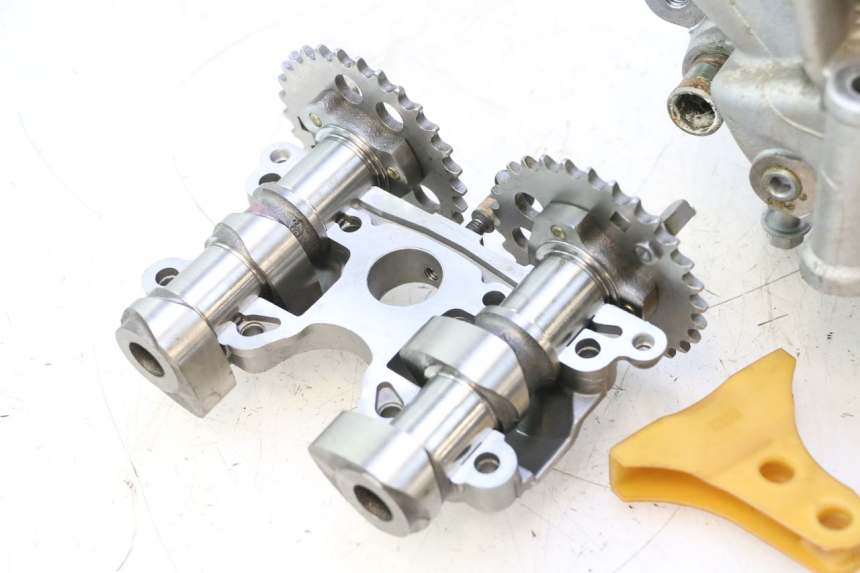 photo de CULASSE AVANT CAN-AM SPYDER RS 1000 (2008 - 2012) - État de surface