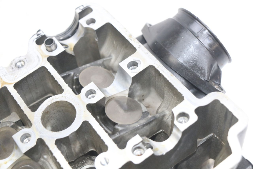 photo de CULASSE AVANT SUZUKI SV N 650 (1999 - 2002)