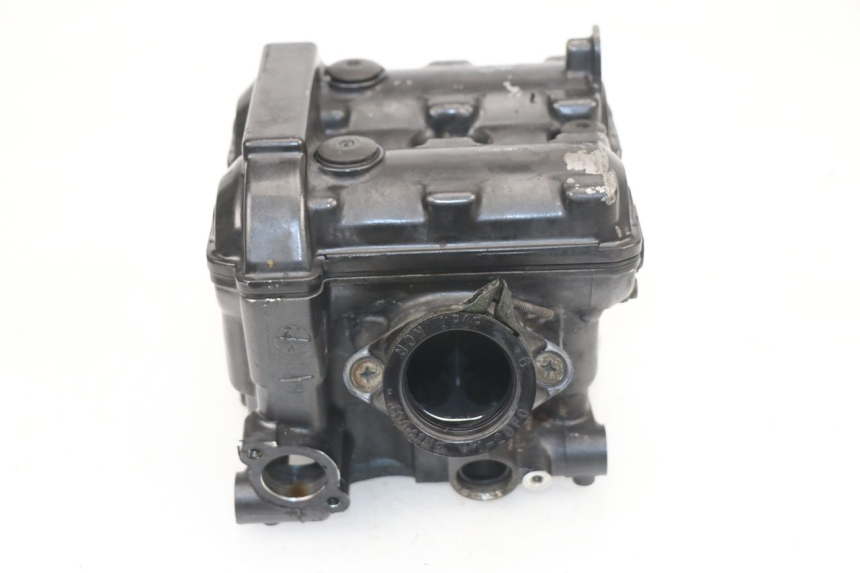 photo de CULASSE AVANT SUZUKI SV S 650 (1999 - 2002)