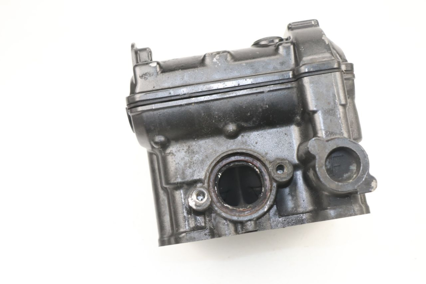 photo de CULASSE AVANT SUZUKI SV S 650 (1999 - 2002)