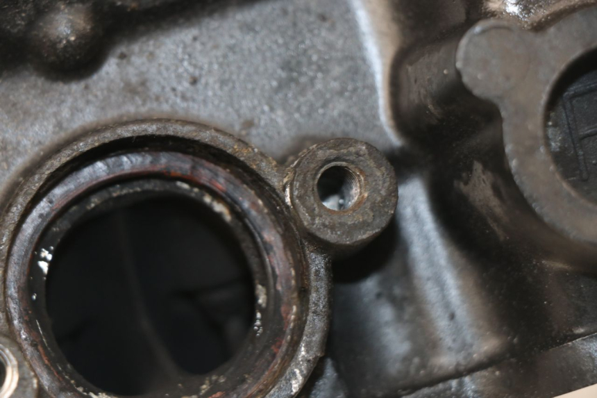 photo de CULASSE AVANT SUZUKI SV S 650 (1999 - 2002)