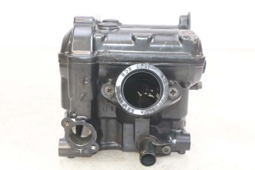 photo de CULASSE AVANT SUZUKI SV N 650 (1999 - 2002) - Vue d’ensemble