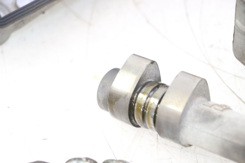 photo de CULASSE AVANT HONDA VFR FI RC46 800 (1998 - 2001) - Inspection visuelle