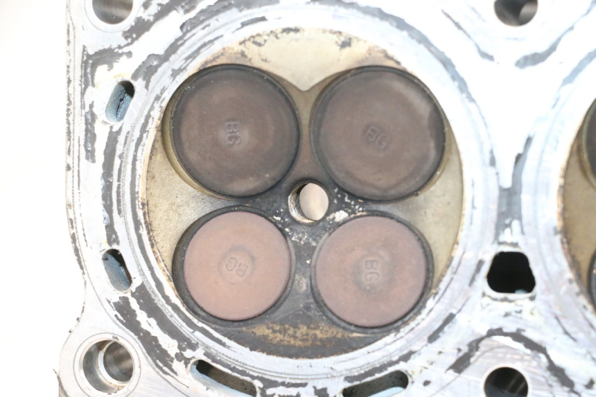photo de CULASSE AVANT HONDA VFR FI RC46 800 (1998 - 2001) - Zoom état d’usage
