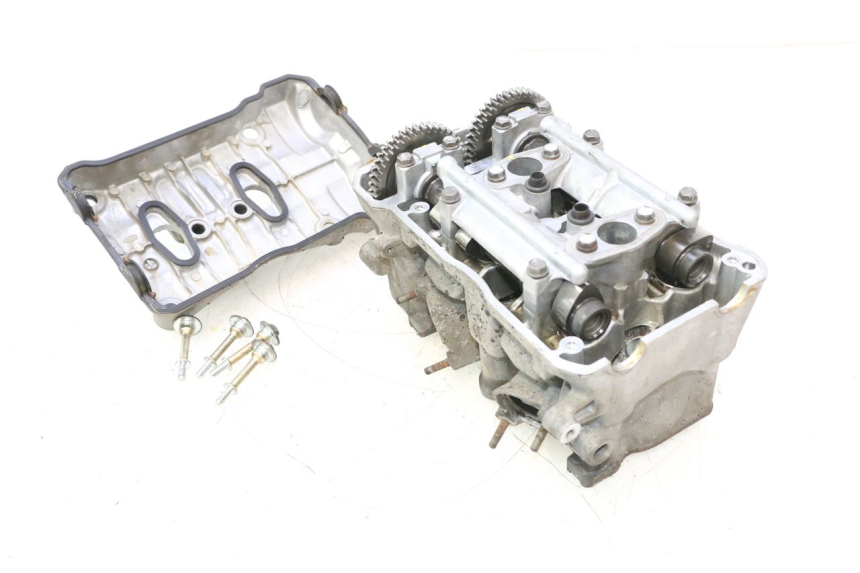 photo de CULASSE AVANT HONDA VFR FI RC46 800 (1998 - 2001) - Points de fixation