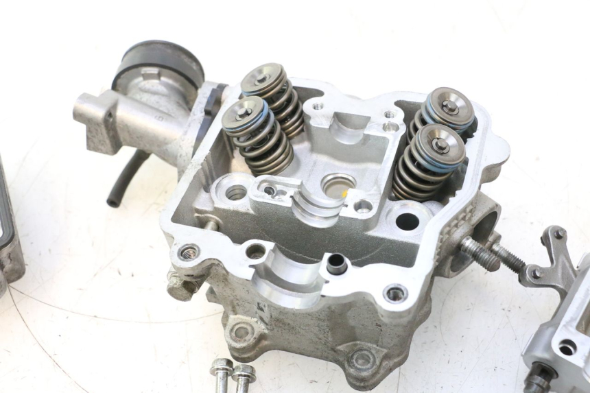 photo de CULASSE SUZUKI BURGMAN 125 (2007 - 2014) - Pièce contrôlée