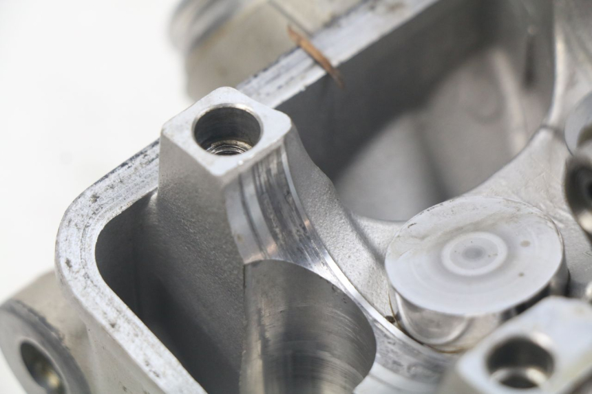 photo de CULASSE HONDA CRF 250 (2016 - 2017) - Zoom état d’usage