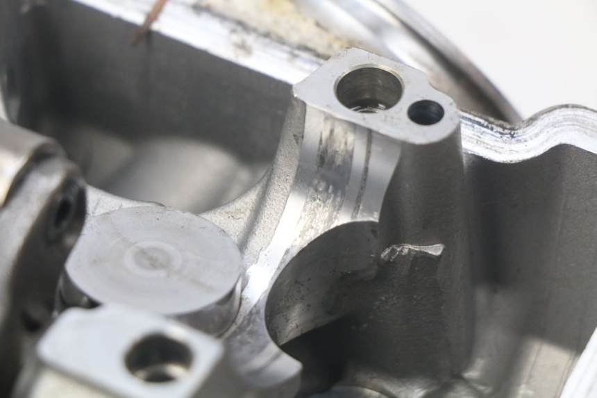 photo de CULASSE HONDA CRF 250 (2016 - 2017) - Vue d’ensemble