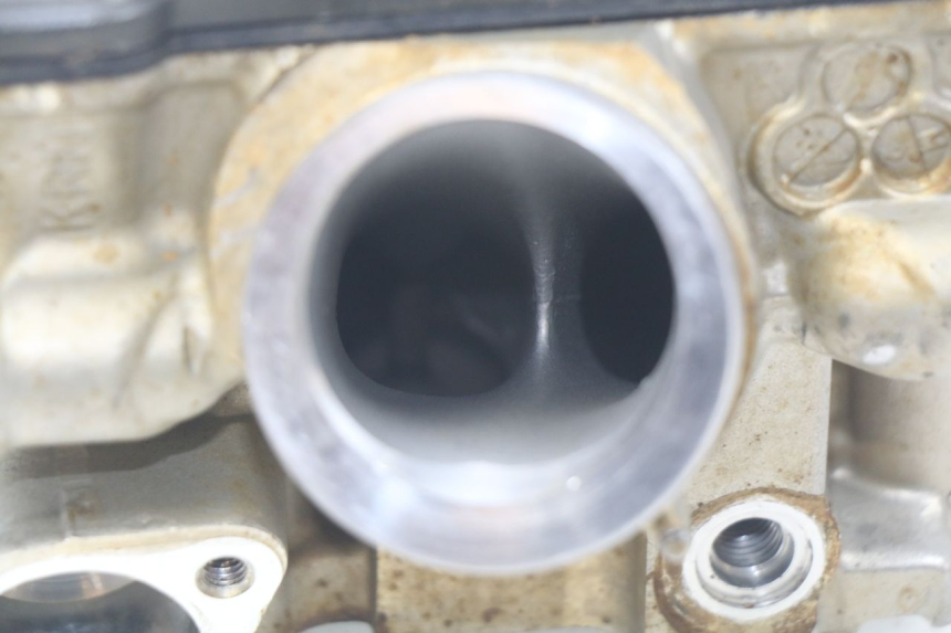 photo de CULASSE HONDA CRF 250 (2016 - 2017) - Marquages et références