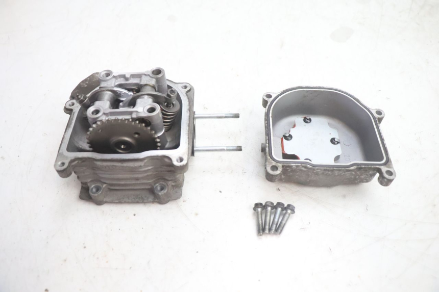 photo de CULASSE JM MOTORS EVOLIS 4T 50 (2018 - 2022) - Zoom composants