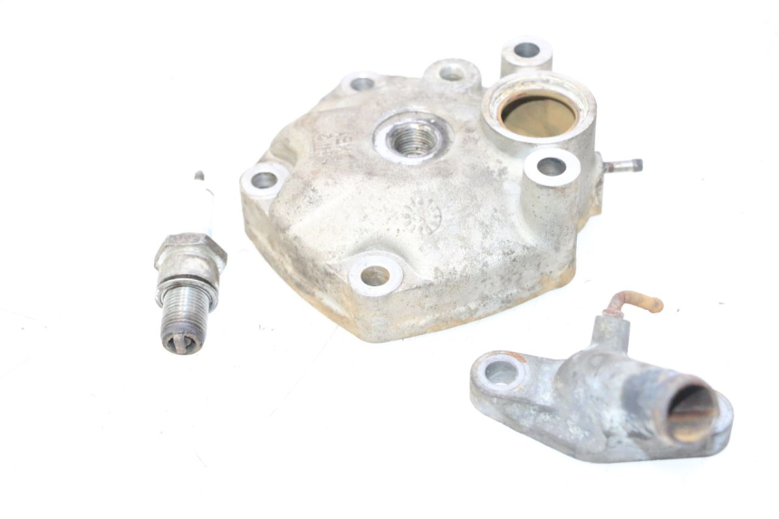 photo de CULASSE HONDA FES PANTHEON 2T 125 (1998 - 2002) - Points de fixation