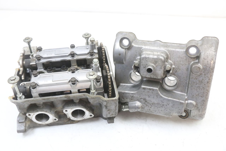 photo de CULASSE HONDA FJS SILVER WING SILVERWING 400 (2005 - 2008)