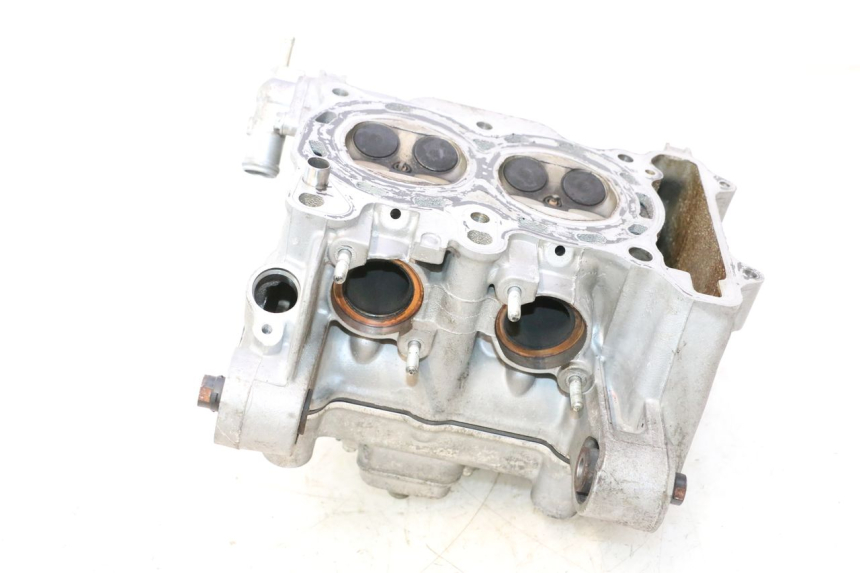photo de CULASSE HONDA FJS SILVER WING SILVERWING 400 (2005 - 2008) - Zoom état d’usage