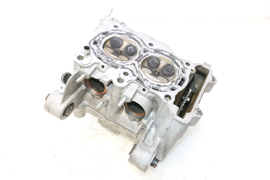 photo de CULASSE HONDA FJS SILVER WING SILVERWING 400 (2005 - 2008) - Vue d’ensemble