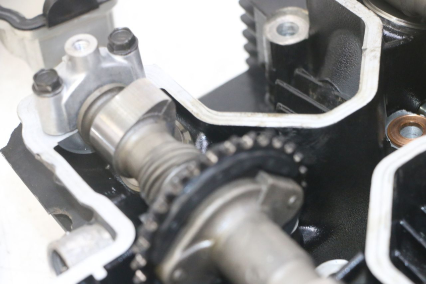 photo de CULASSE SUZUKI GS GSE 500 (2001 - 2003)