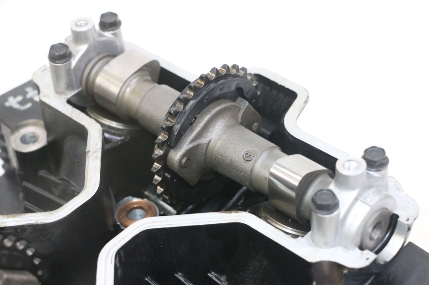 photo de CULASSE SUZUKI GS GSE 500 (2001 - 2003)