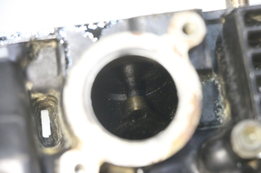photo de CULASSE SUZUKI GS GSE 500 (2001 - 2003)