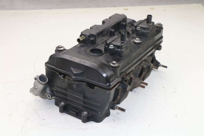 photo de CULASSE HONDA CBF N 600 (2004 - 2007)