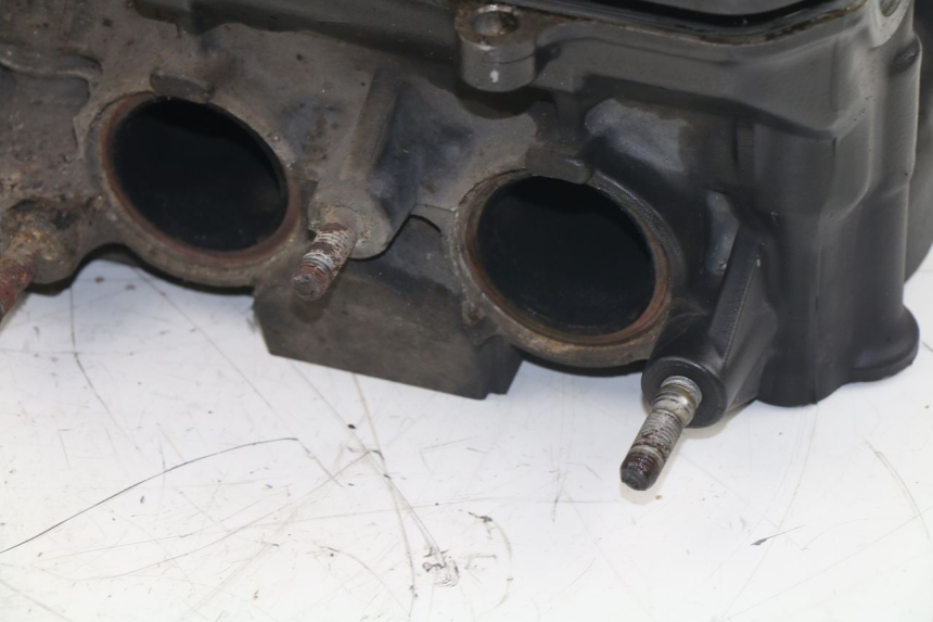 photo de CULASSE HONDA CBF N 600 (2004 - 2007)