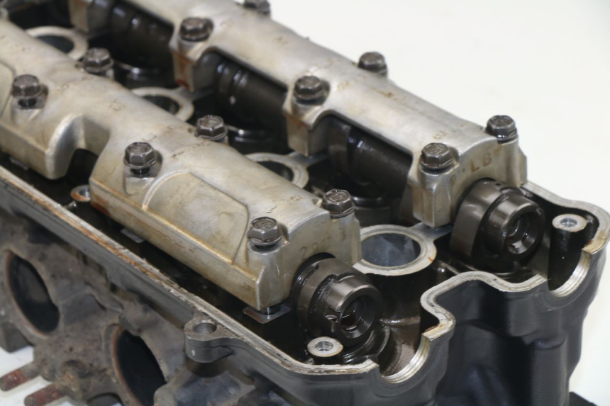 photo de CULASSE HONDA CBF N 600 (2004 - 2007)