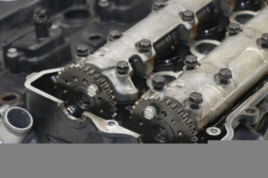 photo de CULASSE HONDA CBF N 600 (2004 - 2007)