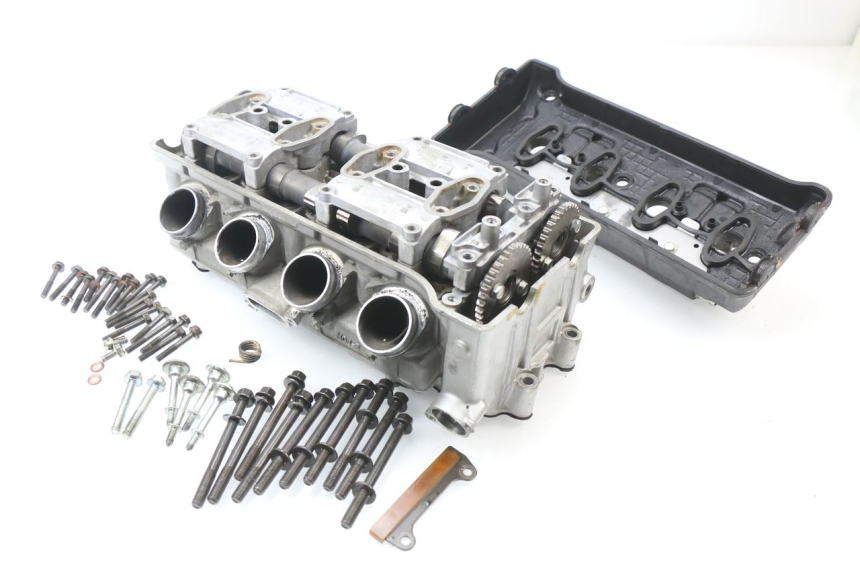 photo de CULASSE HONDA CBR 929 RR FIREBLADE 900 (2000 - 2001)