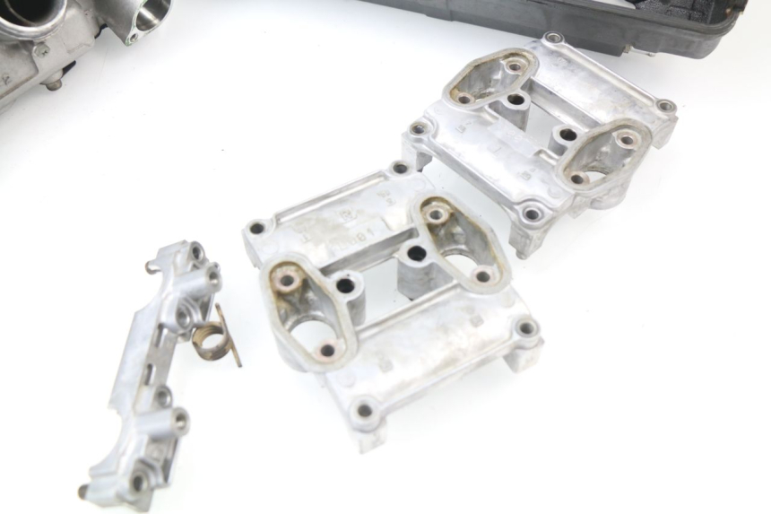 photo de CULASSE HONDA CBR 929 RR FIREBLADE 900 (2000 - 2001)