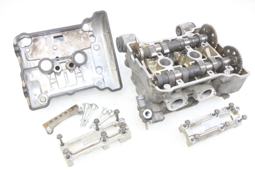 photo de CULASSE HONDA FJS SILVERWING SILVER WING 400 (2009 - 2016)