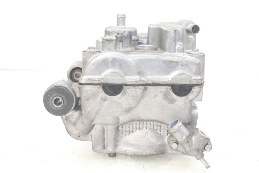 photo de CULASSE HONDA FJS SILVERWING SILVER WING 400 (2009 - 2016)