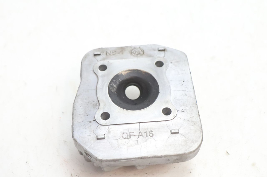 photo de CULASSE PEUGEOT KISBEE 2T 50 (2018 - 2022) - Gros plan technique