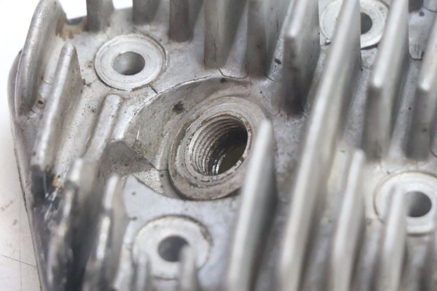 photo de CULASSE PEUGEOT KISBEE 2T 50 (2010 - 2017) - Détail de la pièce