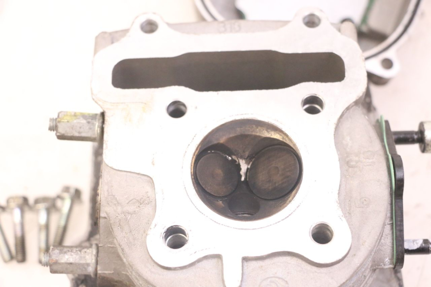 photo de CULASSE PEUGEOT KISBEE 4T 50 (2018 - 2022)