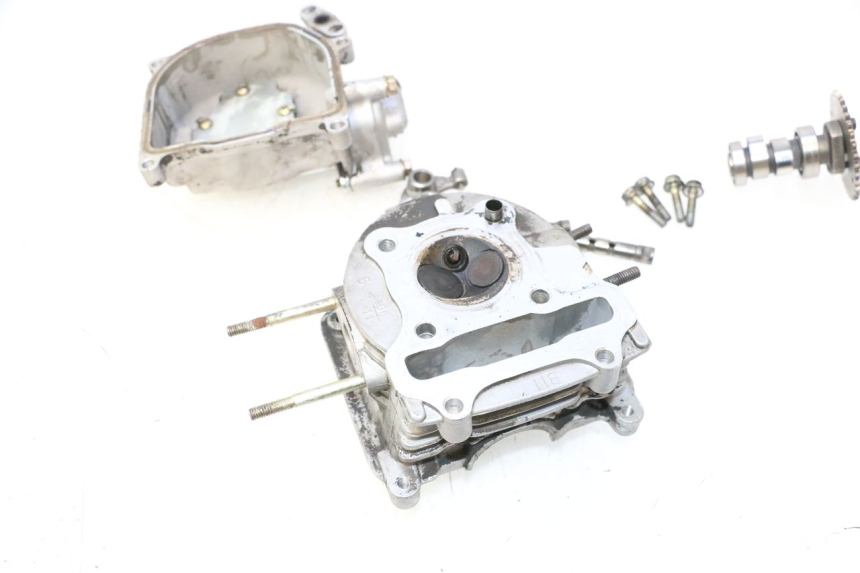 photo de CULASSE PEUGEOT KISBEE 4T 50 (2010 - 2017) - Vue rapprochée